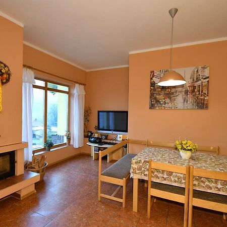 Apartman U Sarky Valaska Экстерьер фото