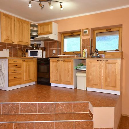 Apartman U Sarky Valaska Экстерьер фото