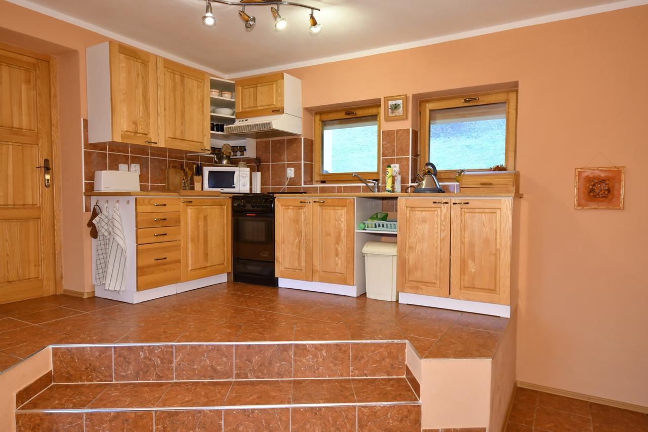 Apartman U Sarky Valaska Экстерьер фото
