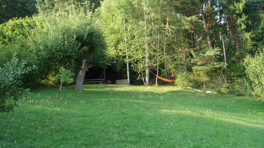 Apartman U Sarky Valaska Экстерьер фото