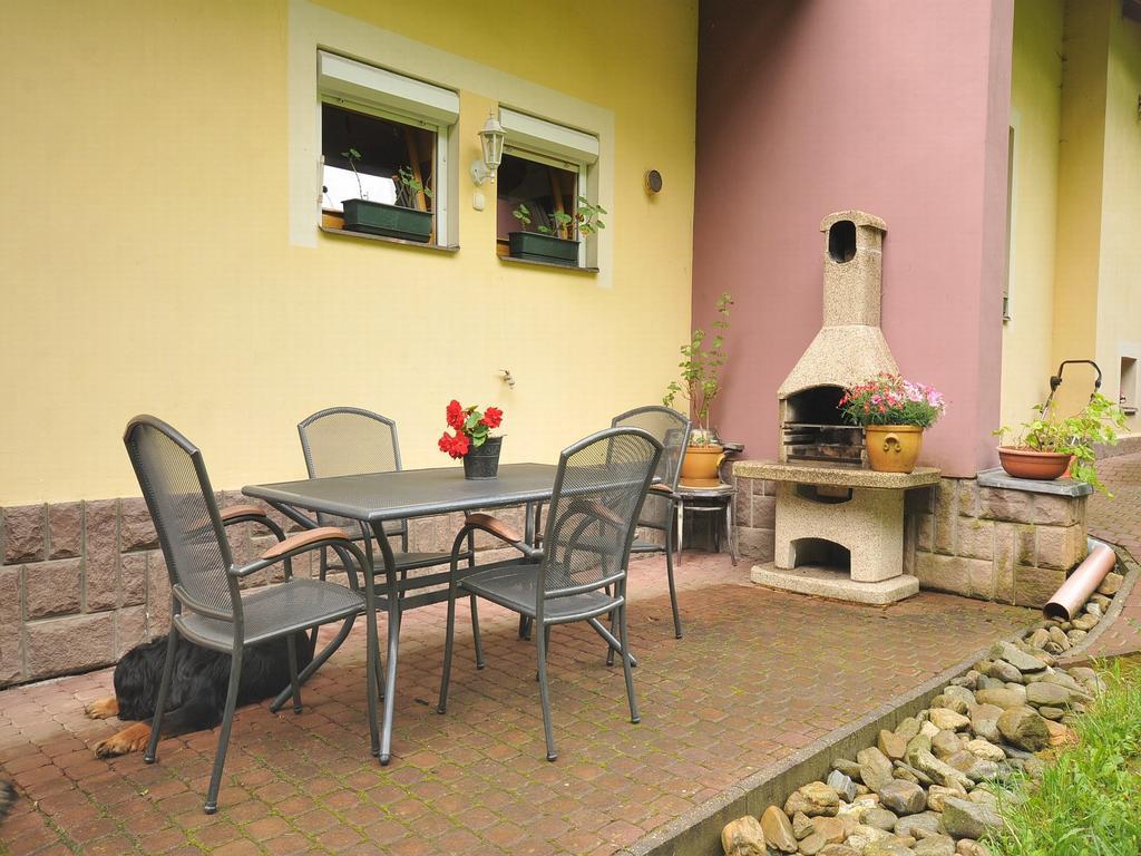 Apartman U Sarky Valaska Экстерьер фото
